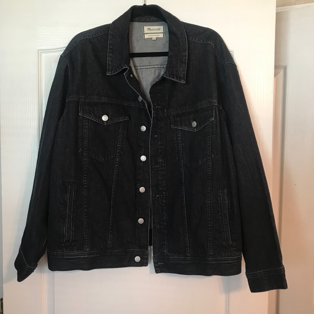 The Oversized Trucker Jean Jacket in Lunar Wash